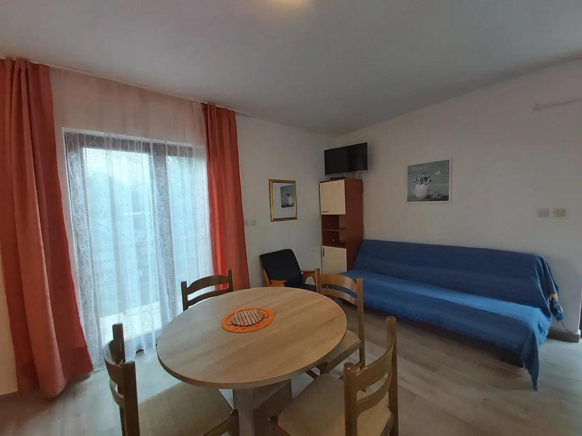 Apartment Pelegrin *